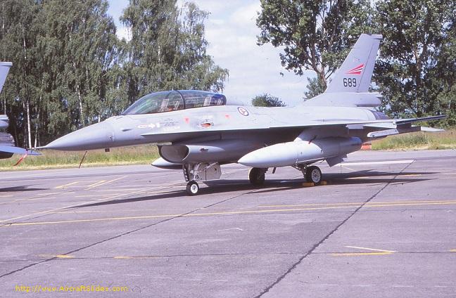 AircraftSlides.com Auction Item